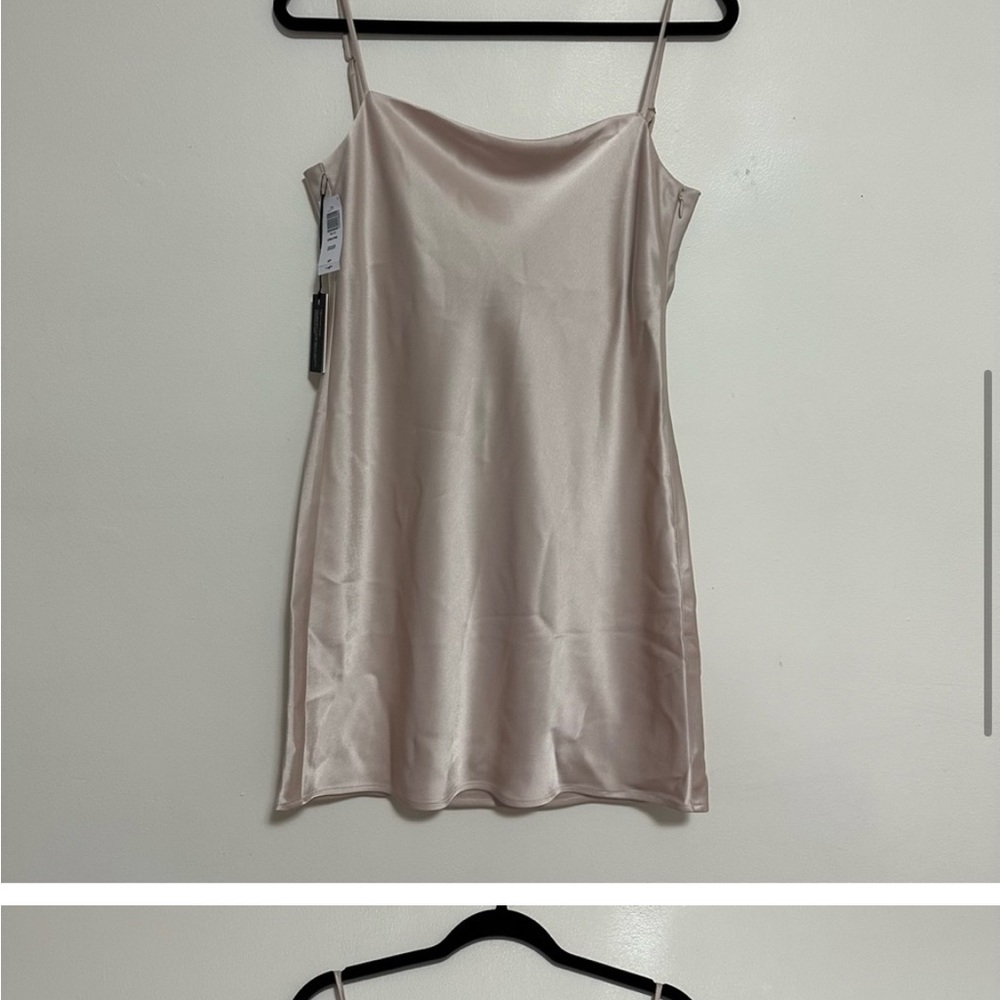 Babaton Aritzia Dress silk NWT